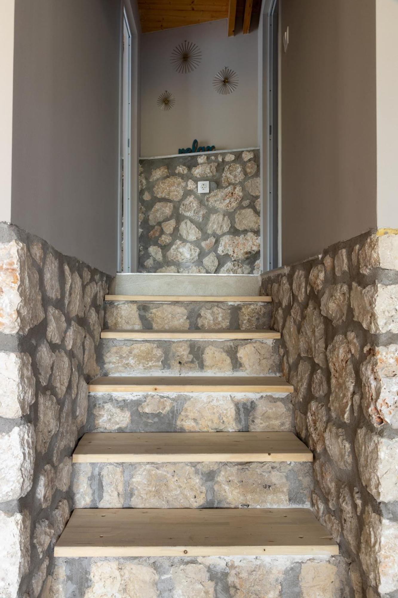 Marcon Stone House Nikiana Villa Dış mekan fotoğraf